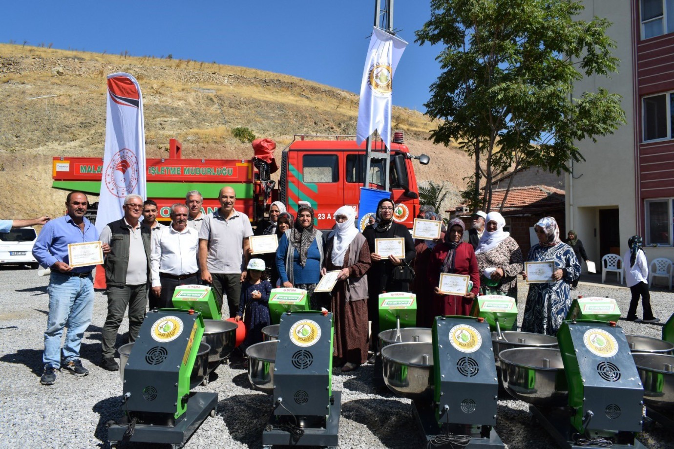 ORKÖY Desteğiyle 12 Aileye Hamur Yoğurma Makinası Teslim Edildi