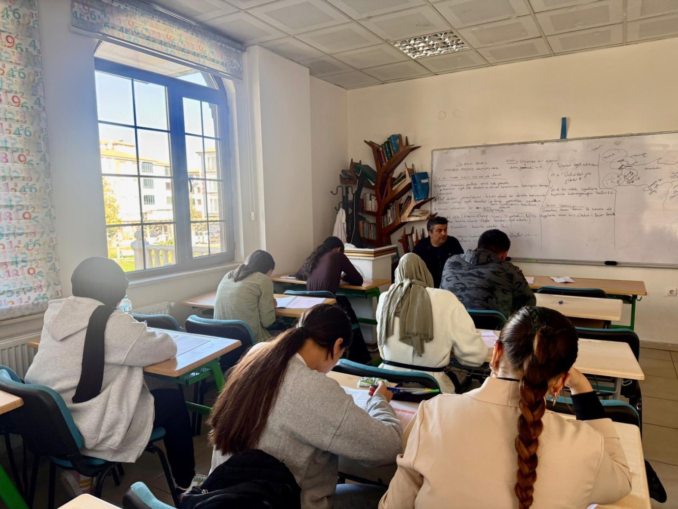 Yeşilyurt Belediyesi Öğrenciler İçin Deneme Sınavı Düzenledi