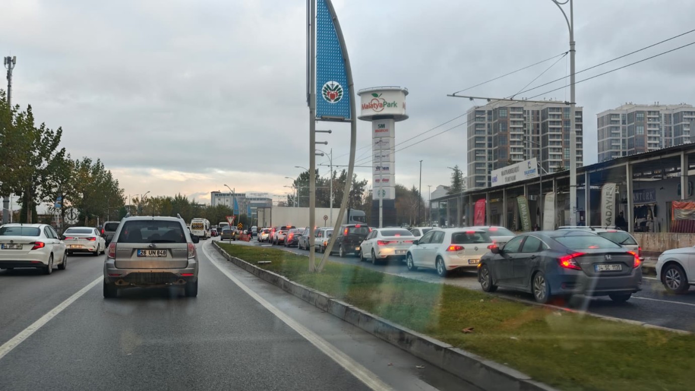 Malatya’da Trafiğe Kayıtlı Araç Sayısı 248 Bini Geçti