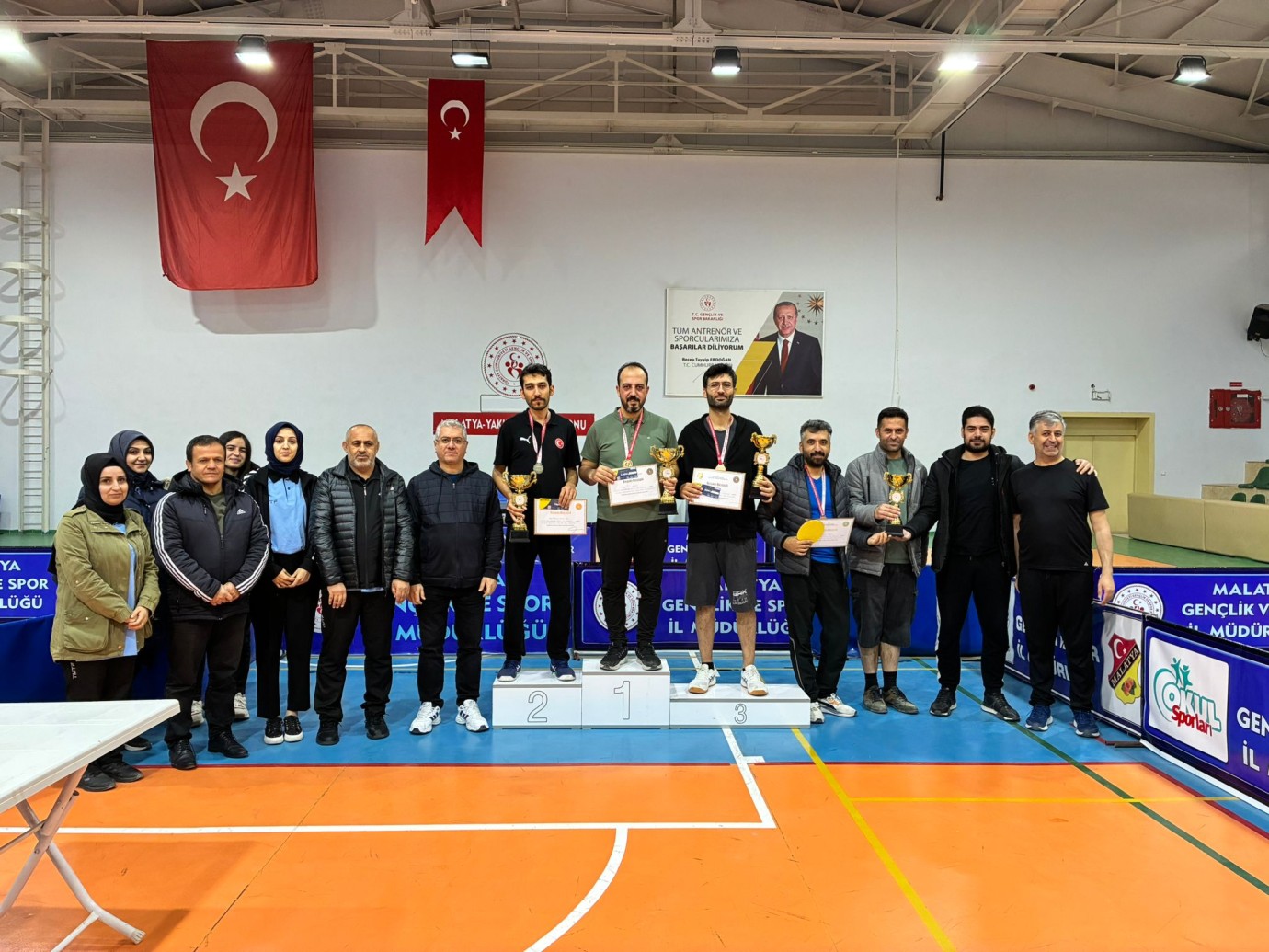 Öğretmenler Günü Masa Tenisi Turnuvası Sona Erdi