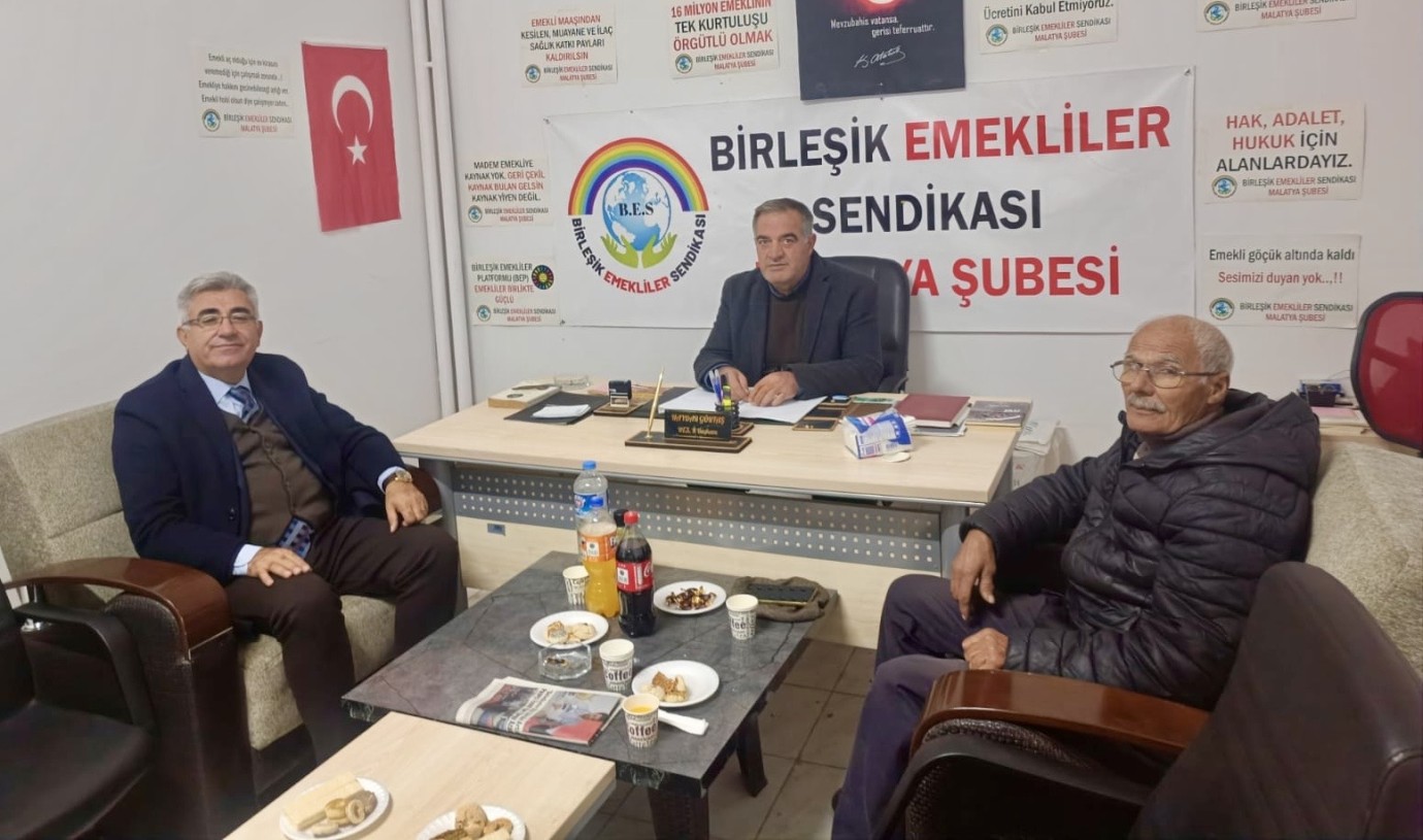 Birleşik Emekliler Sendikası’ndan Öğretmenler Günü’nde Ekonomik ve Sosyal Çözüm Çağrısı