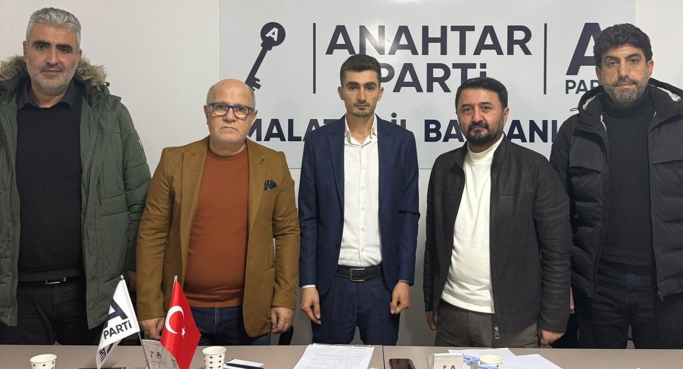 Anahtar Parti Battalgazi İlçe Gençlik Kolları Başkanlığına Yusuf İnce Atandı