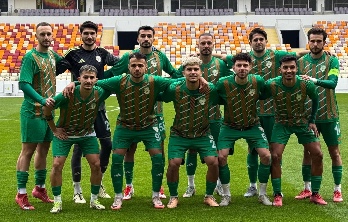 Yeşilyurtspor Yeni Yönetimiyle İlk Maçta Bir Puanla Yetindi