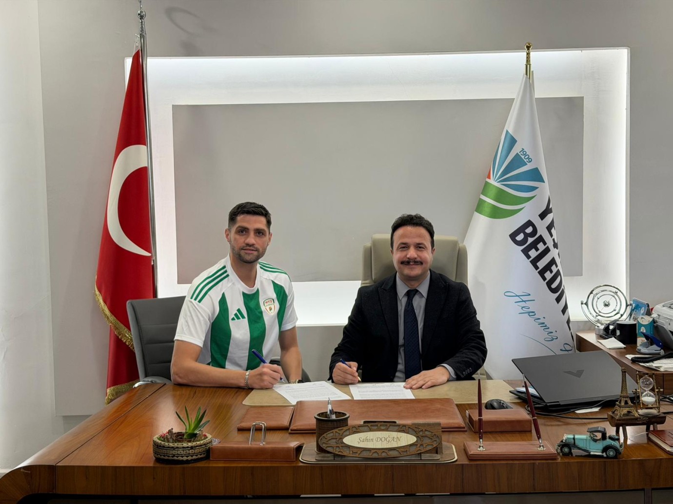 Malatya Yeşilyurt Spor’dan Çifte Transfer: İmzalar Atıldı