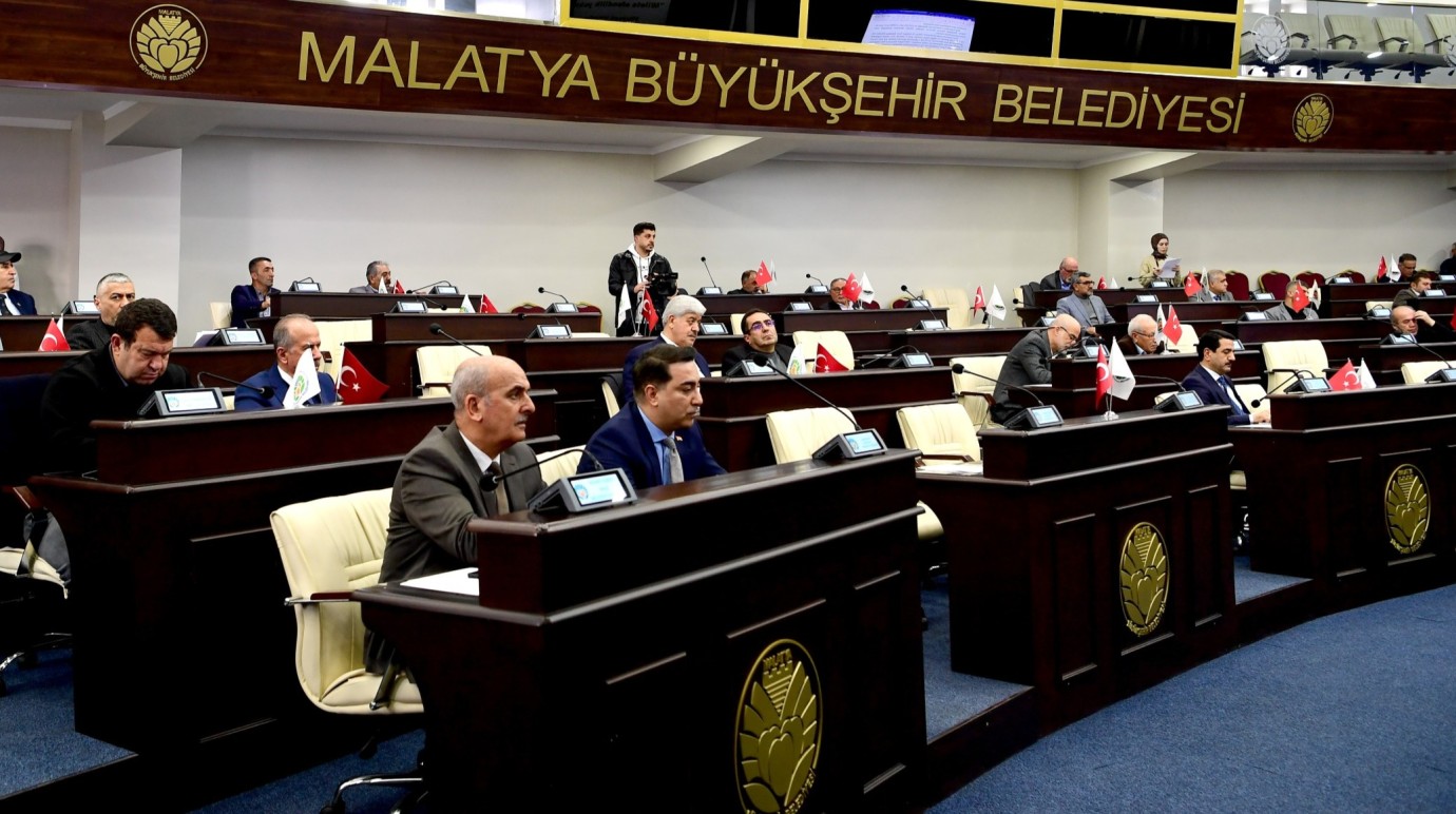 Esenlik'e 250 Milyon TL Destek, MOTAŞ'a 100 Yeni Otobüs, Reklam Panoları İhale Edilecek