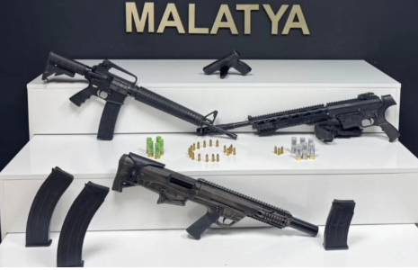 Yeşilyurt’ta İkamet Saldırısına 4 Gözaltı!