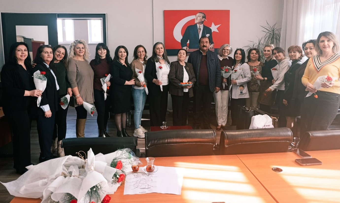 Başkent Malatyalılar Birliği Kadın Öğretmenleri Unutmadı