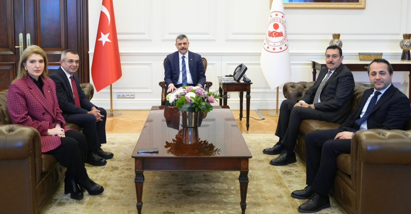 AK Parti Malatya Milletvekillerinden İçişleri Bakan'ı Çiftçi'ye Tebrik Ziyareti