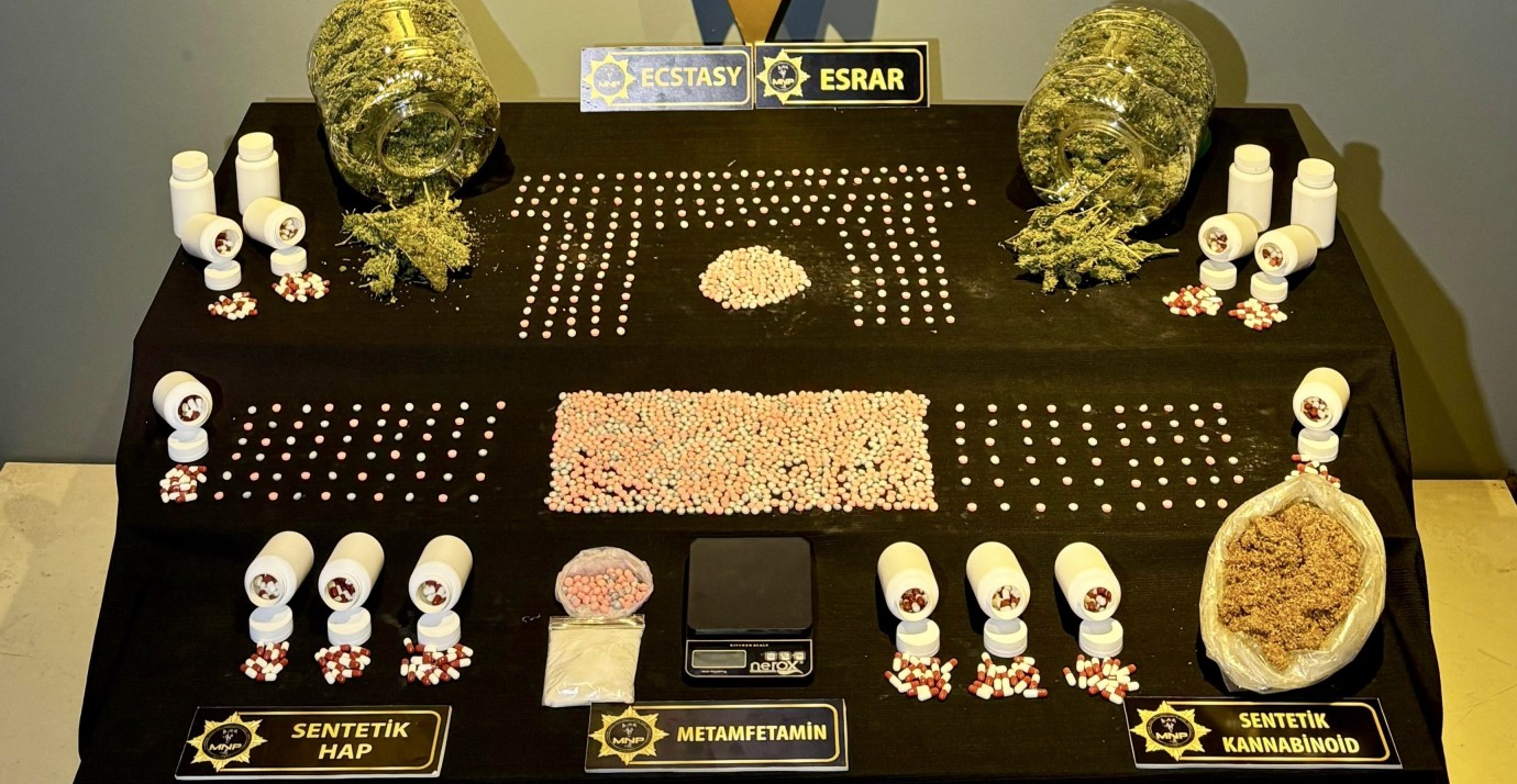 Uyuşturucu Operasyonunda 5 Şüpheli Tutuklandı