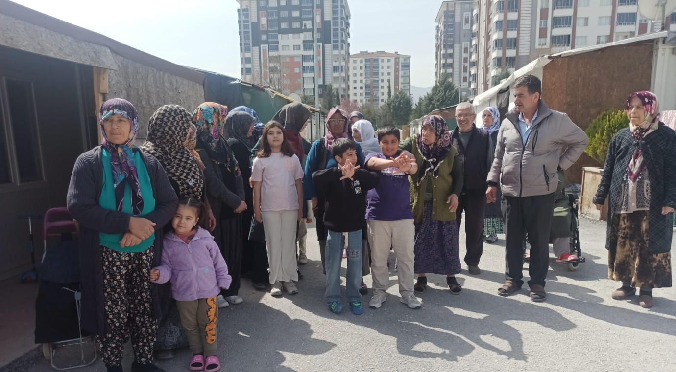 Konteyner Kentte Tahliye Tepkisi: “Okullar Kapanana Kadar Süre İstiyoruz”