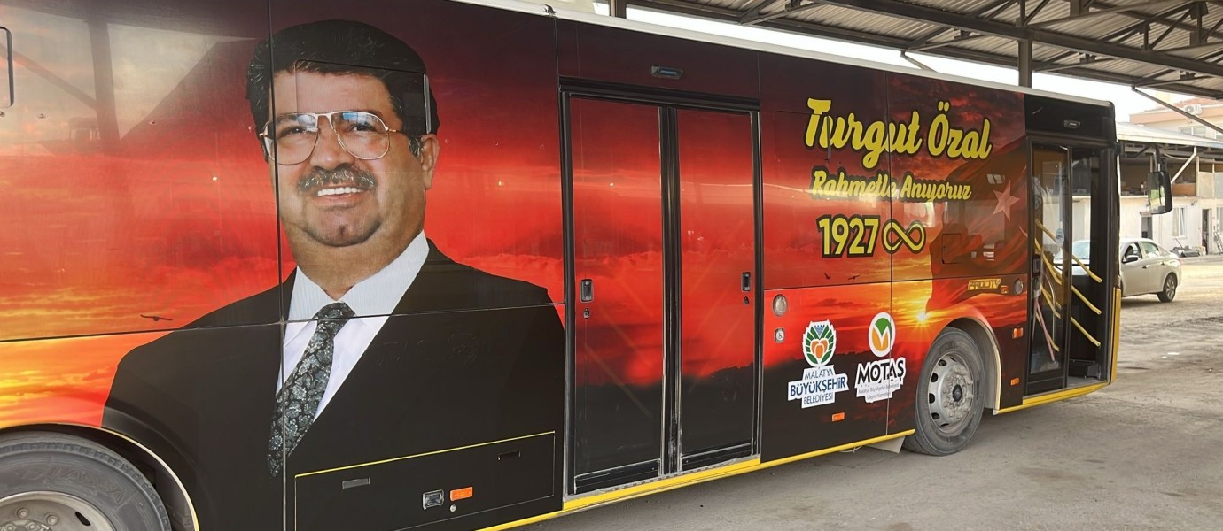 MOTAŞ Turgut Özal İçin Özel Otobüs Tasarladı