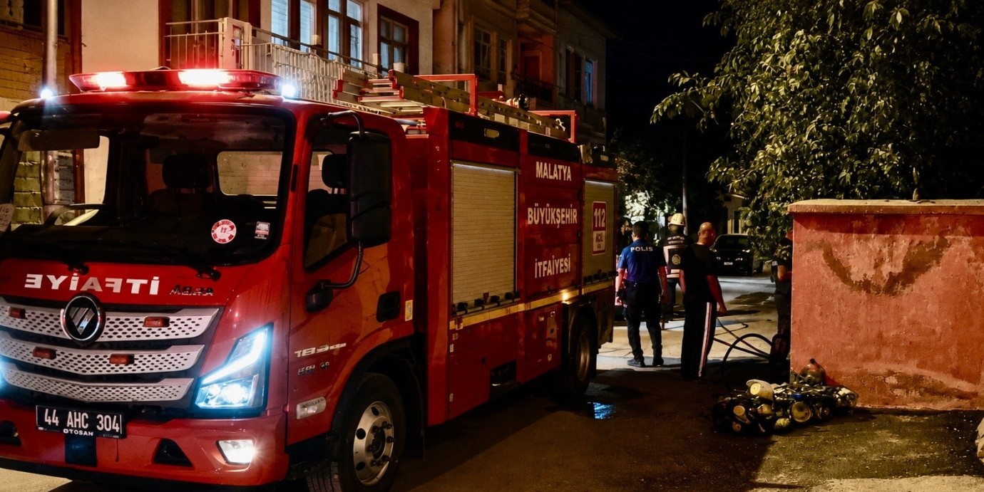 Patlama İhbarı Ekipleri Harekete Geçirdi!