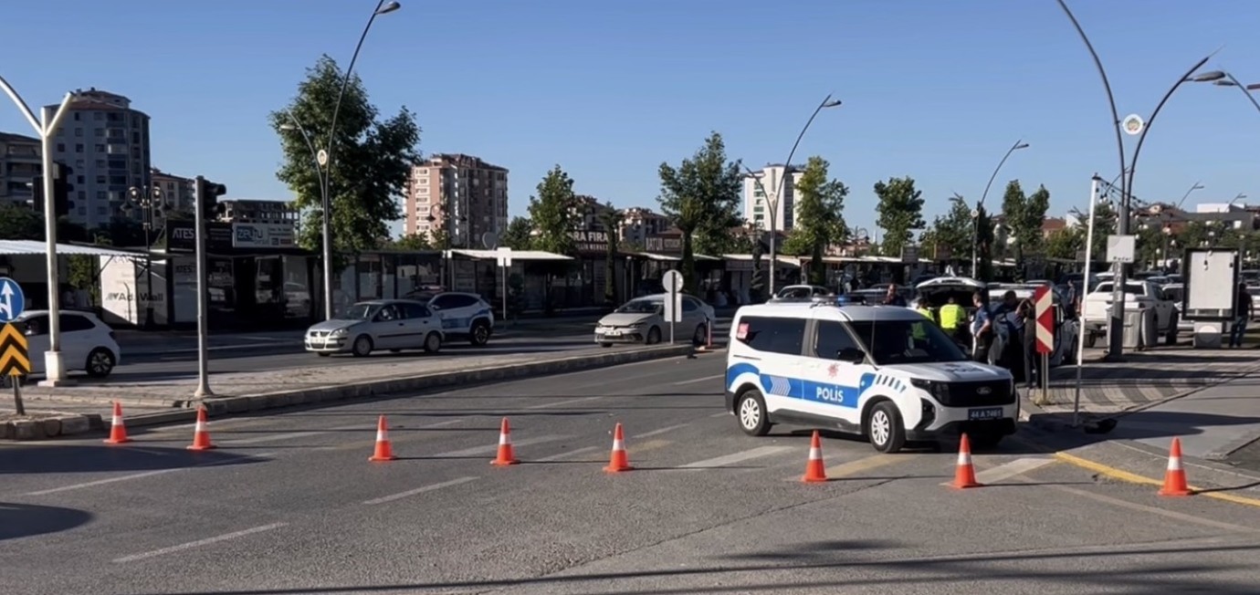 Yaya Geçidinde Feci Kaza: 49 Yaşındaki Kadın Hayatını Kaybetti!