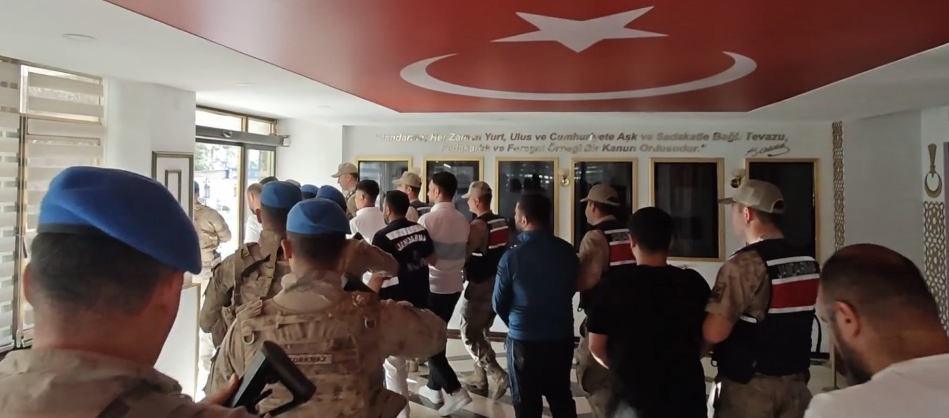 16 İlde Organize Suç Örgütlerine Operasyon!