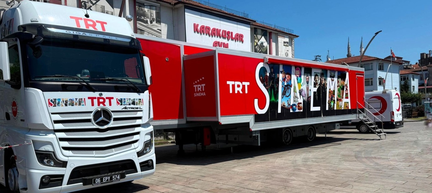 TRT Sinema Tırı Malatya’da Çocuklarla Buluşacak