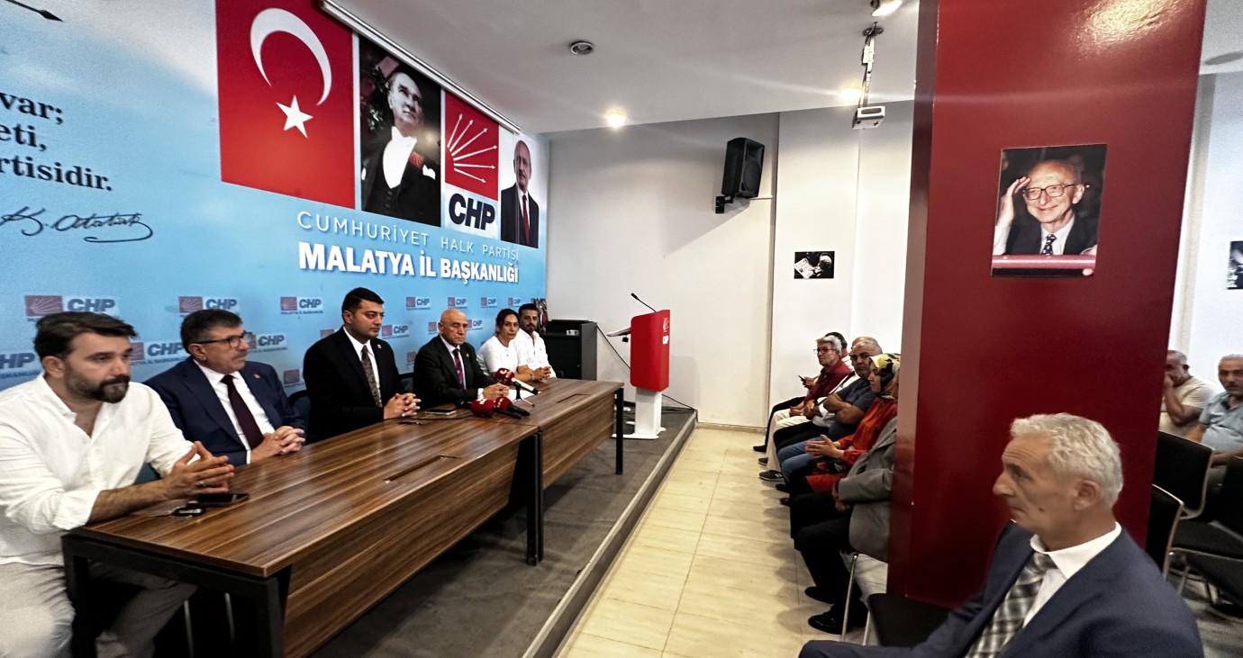 CHP’li Kaya’dan Malatya’da Sert Mesajlar