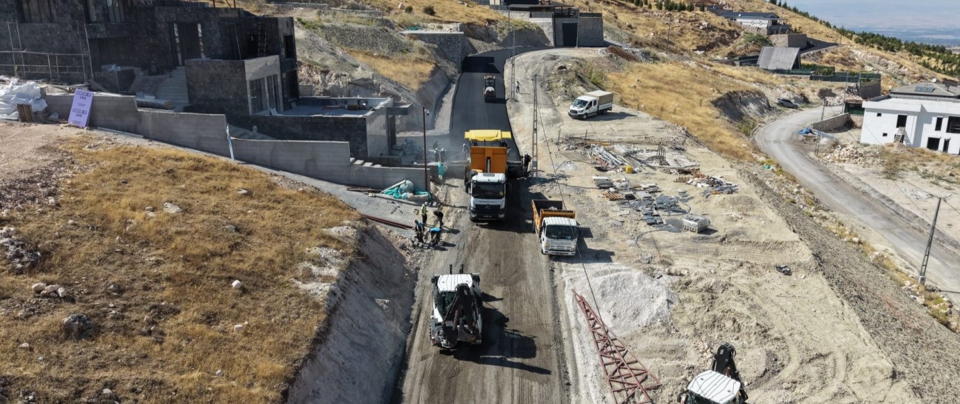 Battalgazi’de Asfalt Çalışmaları Sürüyor