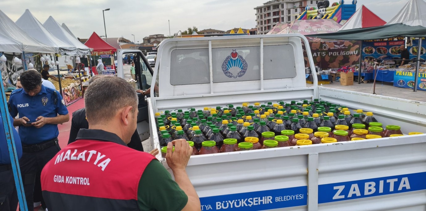 Yöresel Fuarda Gıda Terörü! Yüzlerce Ürün İmha Edildi!