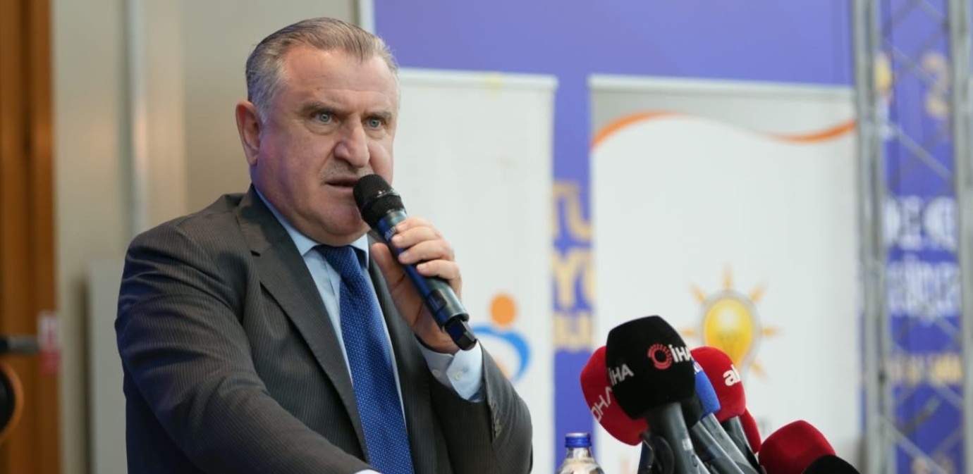 Bakan Bak: “Malatya’ya Borcumuzu Ödeyeceğiz”